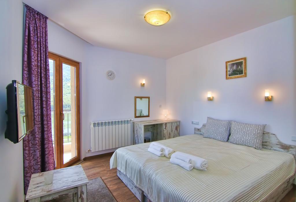Eco House Kitana Hotel Asparukhovo  Ngoại thất bức ảnh